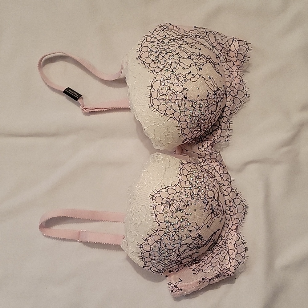 NWOT Victoria's Secret Dream Angel Lined Demi Bra 32D